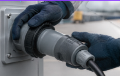 Connecting a TriCAB shore power cable